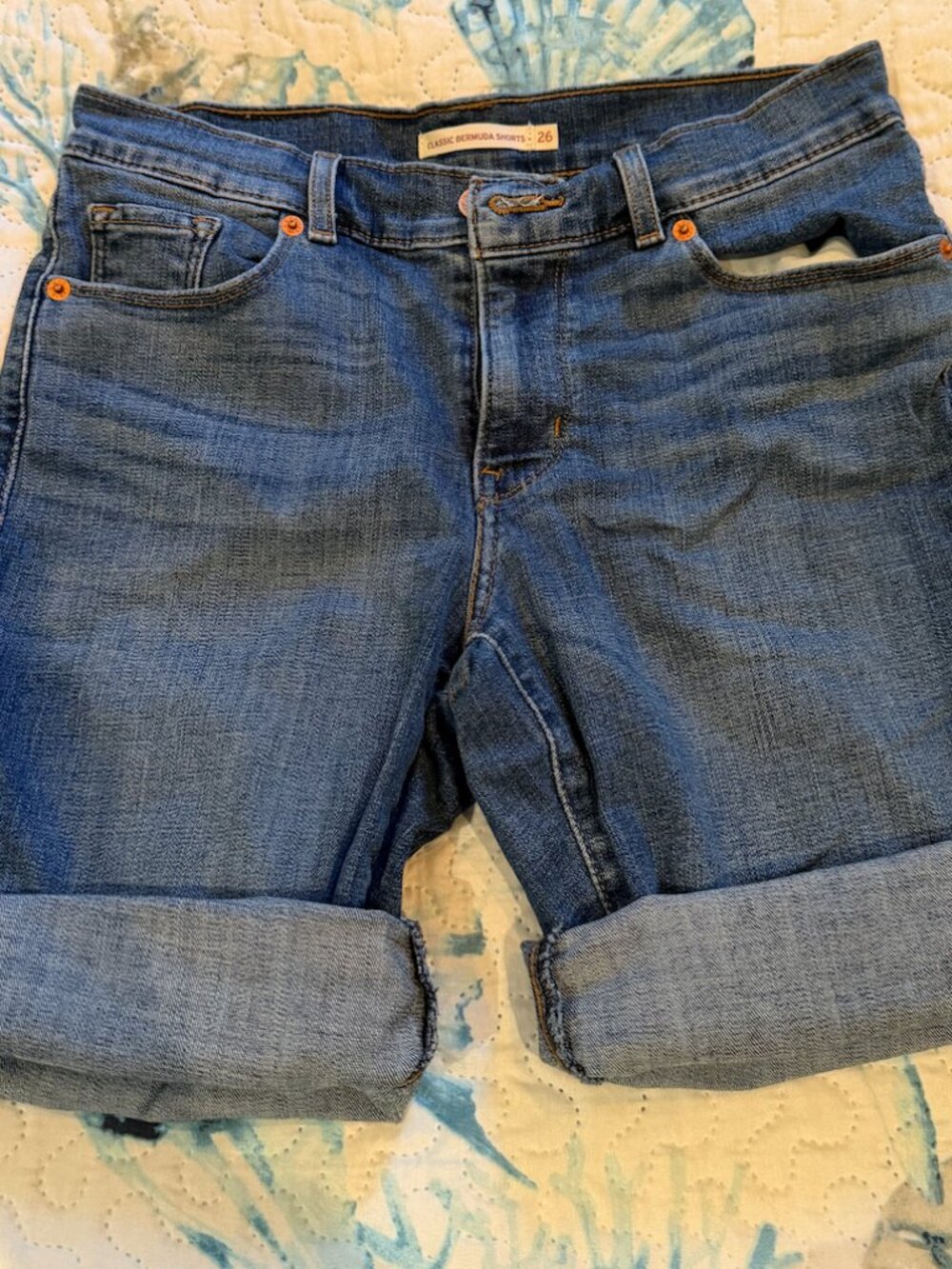 Levis Bermuda Shorts